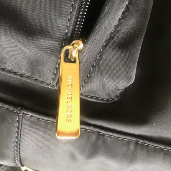 MICHAEL KORS JET SET BACKPACK W/LEATHER STRAPS main image 6